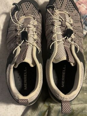 Merrell Women's Slip-On Sneakers in Taupe & Cream Knit